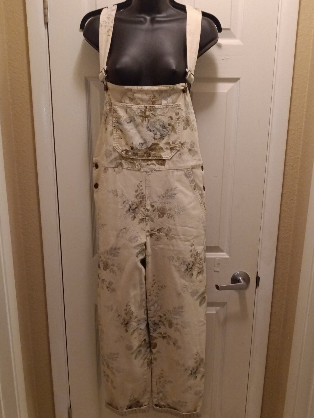 Hopeless Romantic Boho Artsy Women’s Cream Floral Overalls Jeans